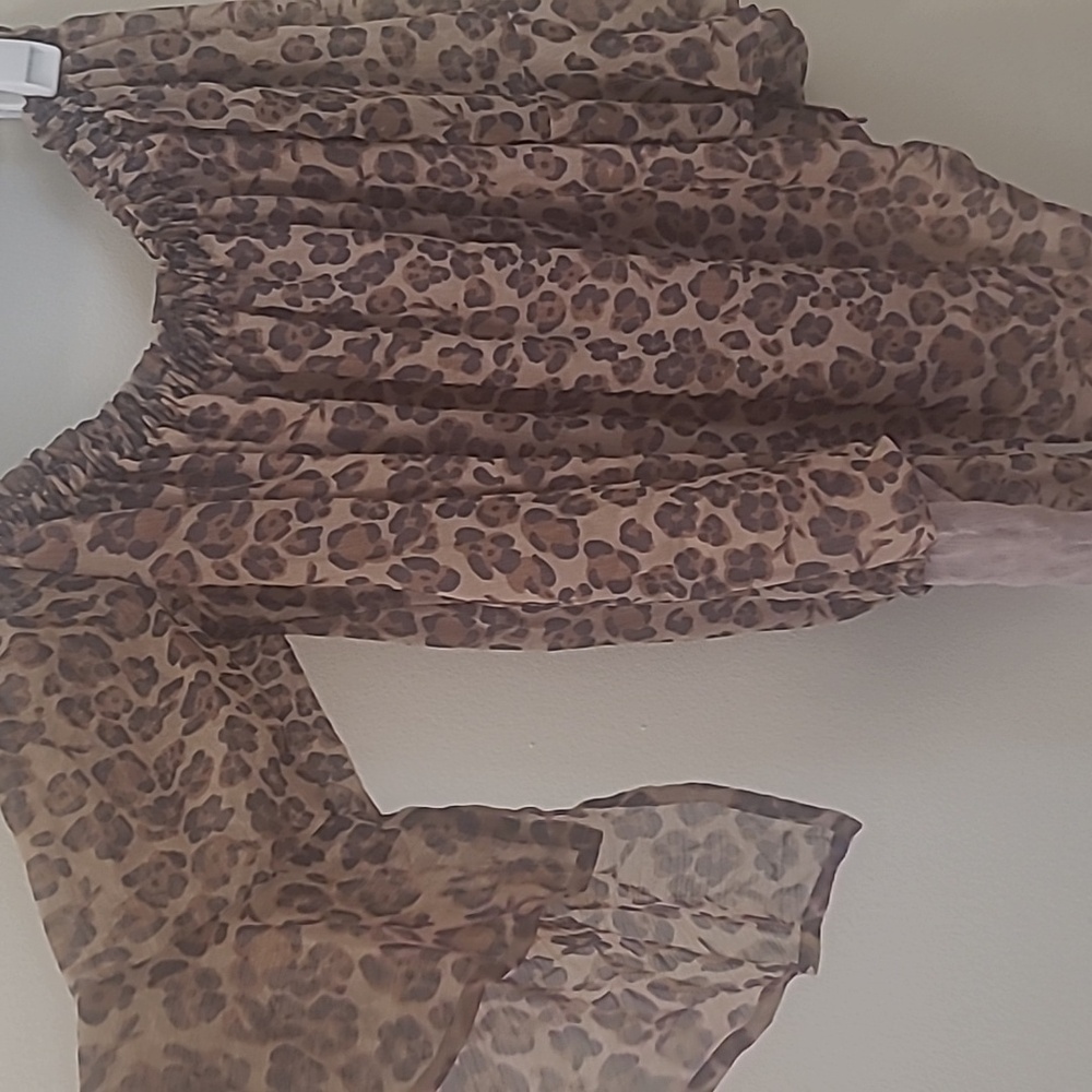 Express off shoulder top leopard print